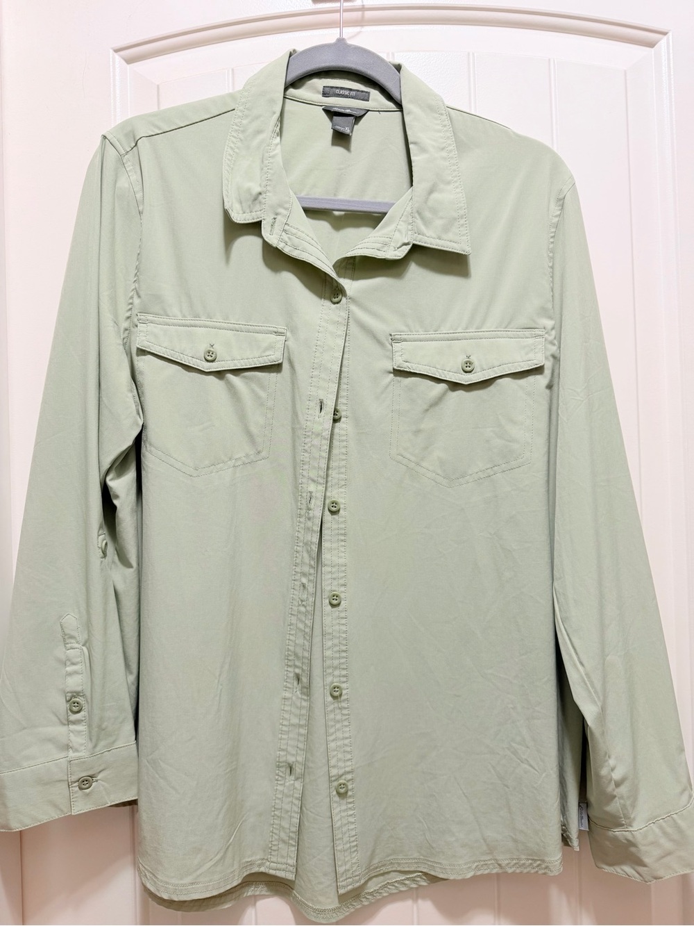 Eddie Bauer Women's Classic Fit Top in Sage Green